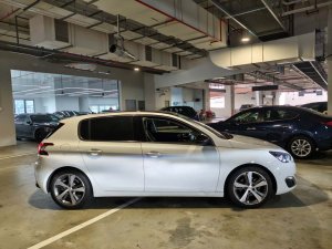 Peugeot 308 5dr Allure Puretech 1.2 A/t 2wd S/r