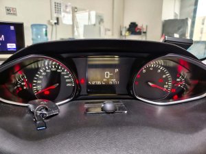Peugeot 308 5dr Allure Puretech 1.2 A/t 2wd S/r