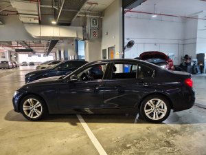 BMW 318i Sedan Led Nav