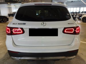 Mercedes Benz GLC300 4Matic (Hybrid)