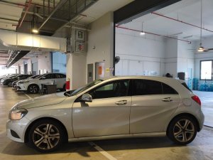 Mercedes Benz A180 (R17) (COE Till 05/2035)