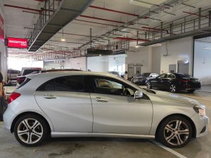 Mercedes Benz A180 (R17) (COE Till 05/2035)
