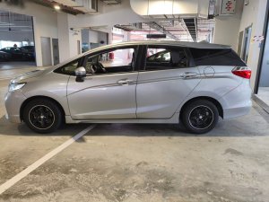 Honda Shuttle 1.5g Cvt Abs D/airbag 2wd 5dr