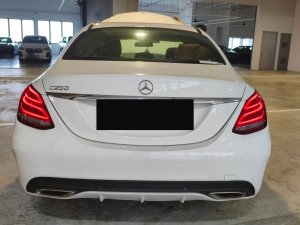 Mercedes Benz C200 Auto