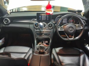 Mercedes Benz C200 Auto