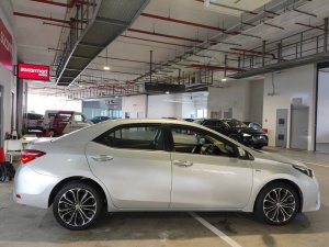 Toyota Corolla Altis 1.6 Cvt