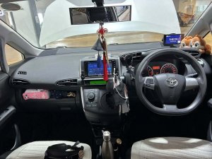 Toyota Wish 1.8 Cvt