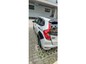 Honda Fit Hybrid 1.5 Auto (Hybrid)