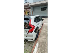 Honda Fit Hybrid 1.5 Auto (Hybrid)