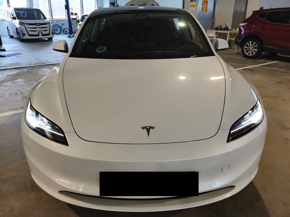 Tesla Model 3 Rwd (Electric Vehicle)