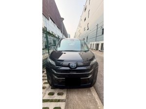 Toyota Noah Hybrid 1.8X CVT (Hybrid)
