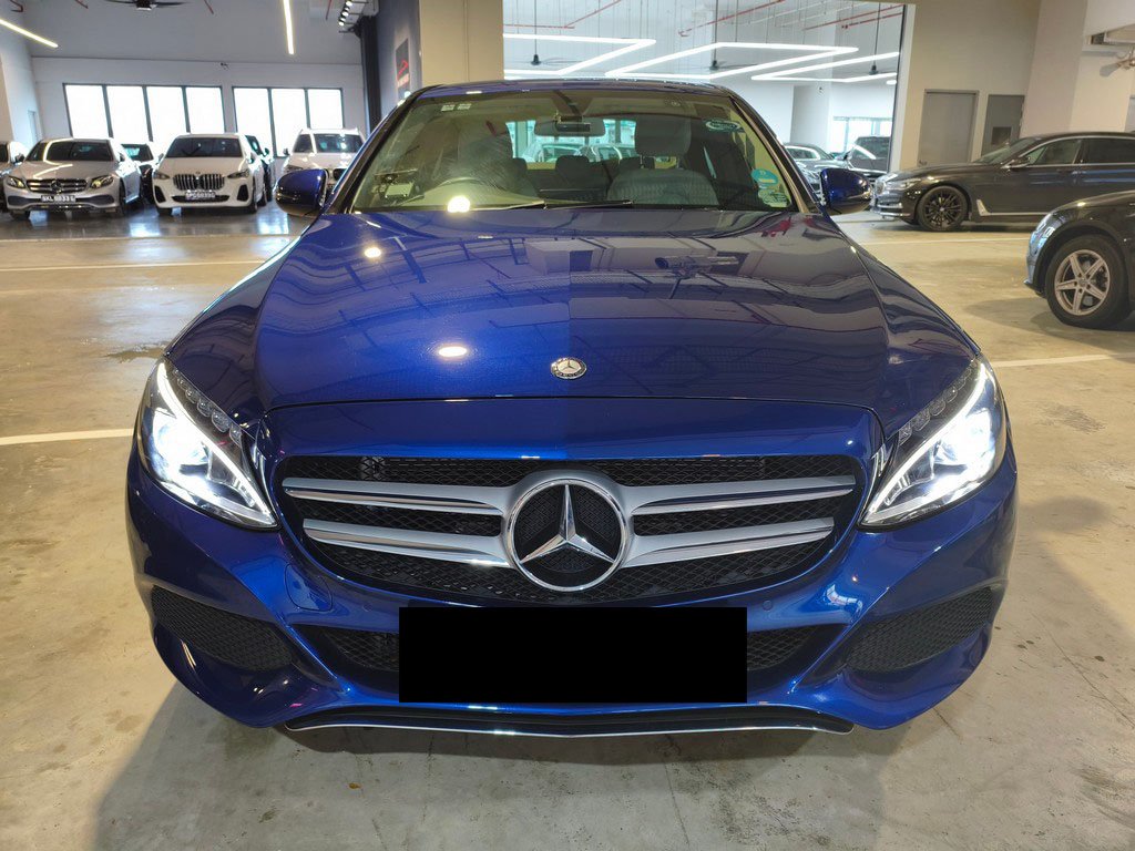 Mercedes Benz C180 Avantgarde (r17 Led)