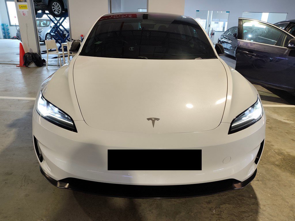 Tesla Model 3 Rwd (Electric Vehicle)
