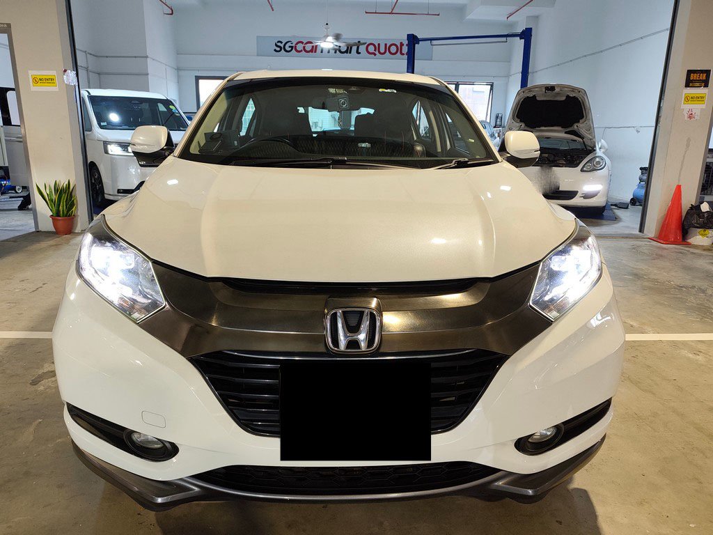 Honda Vezel 1.5x Auto (Hybrid)