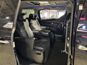 Toyota Alphard 2.5sc Package Cvt Abs 2wd 5dr (COE Till 08/2035)