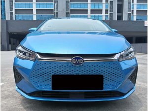 Byd E6 (me 2) (Electric Vehicle)